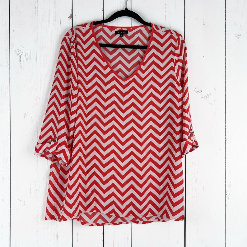 Kiara Chevron Print Roll Tab Blouse V Neck 3/4 Sleeve Coral White Large